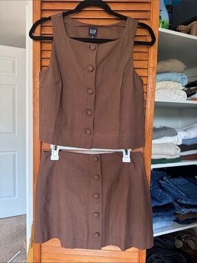 GAP Linen Two-Piece Skirt Set